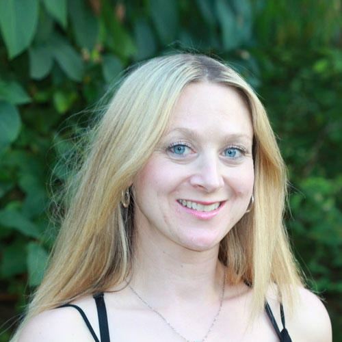 Review of Blood for Blood by Niki Mackay (author of I,Witness)